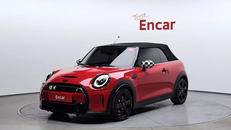 MINI Cooper Convertible