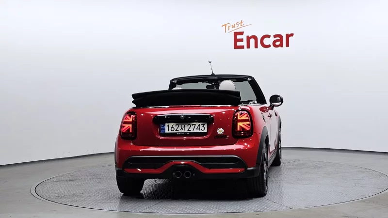 MINI Cooper Convertible