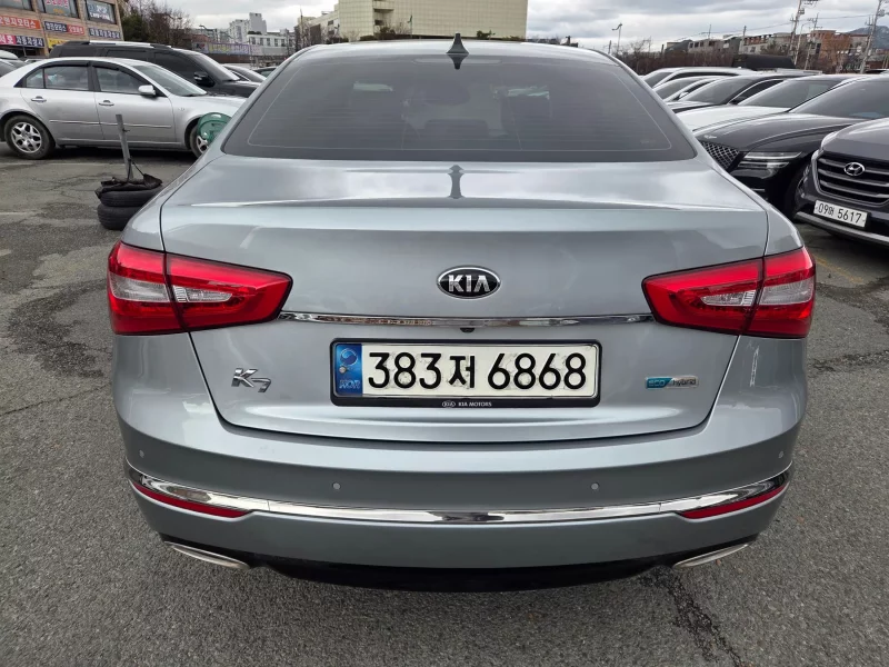 Kia K7