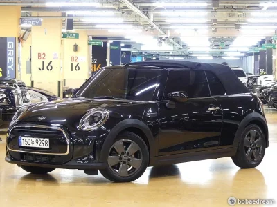 MINI Cooper Convertible