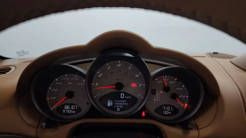 Porsche CAYMAN