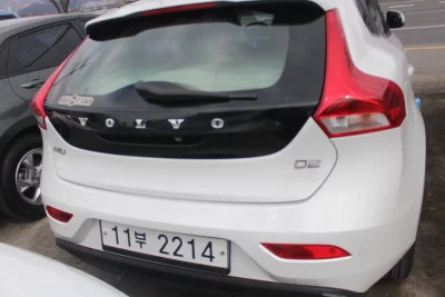 Volvo V40