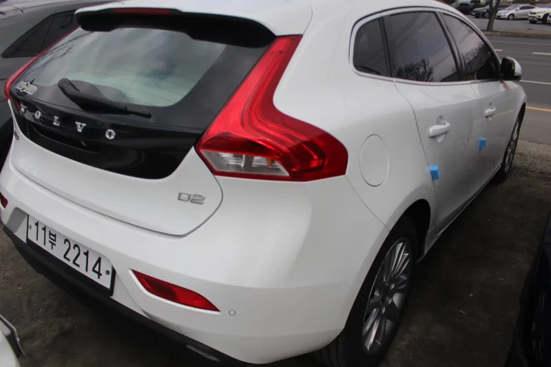 Volvo V40