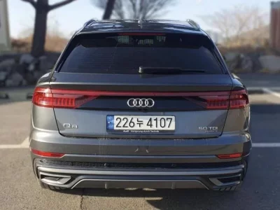 Audi Q8