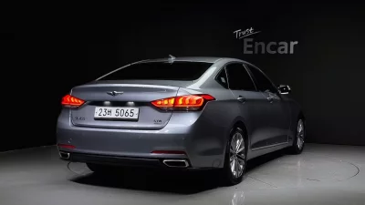 Hyundai Genesis