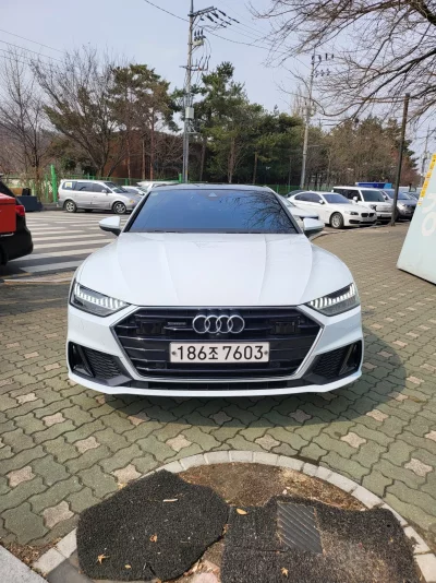 Audi A7