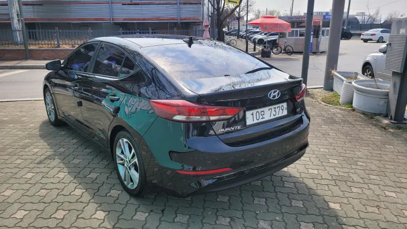 Hyundai AVANTE