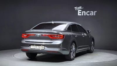 Renault Samsung SM6
