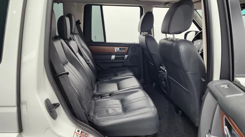 Land Rover DISCOVERY