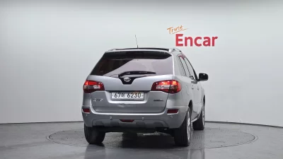 Renault QM5