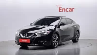 Nissan MAXIMA