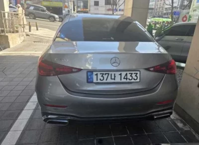 Mercedes-Benz C-Class