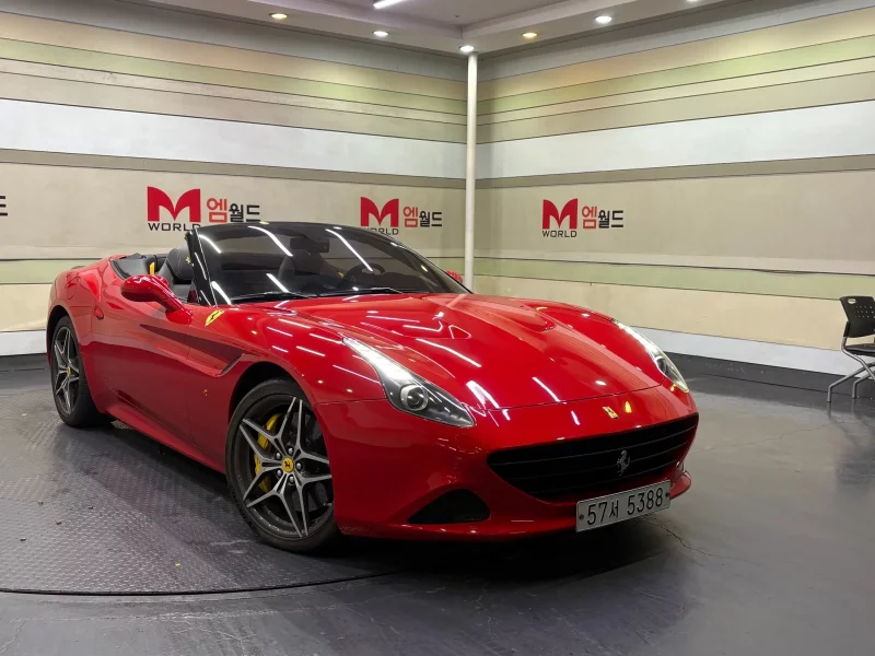Ferrari CALIFORNIA