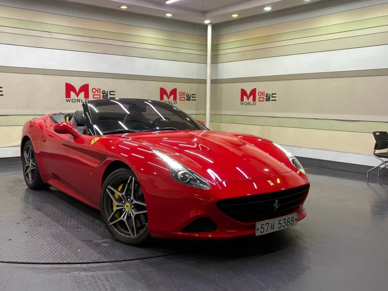 Ferrari CALIFORNIA