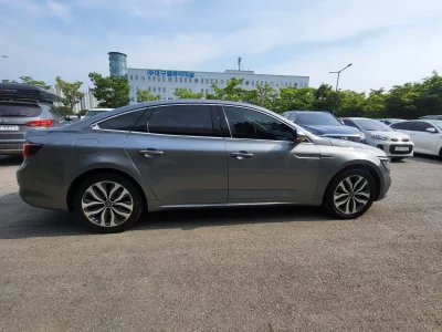 Renault Samsung SM6