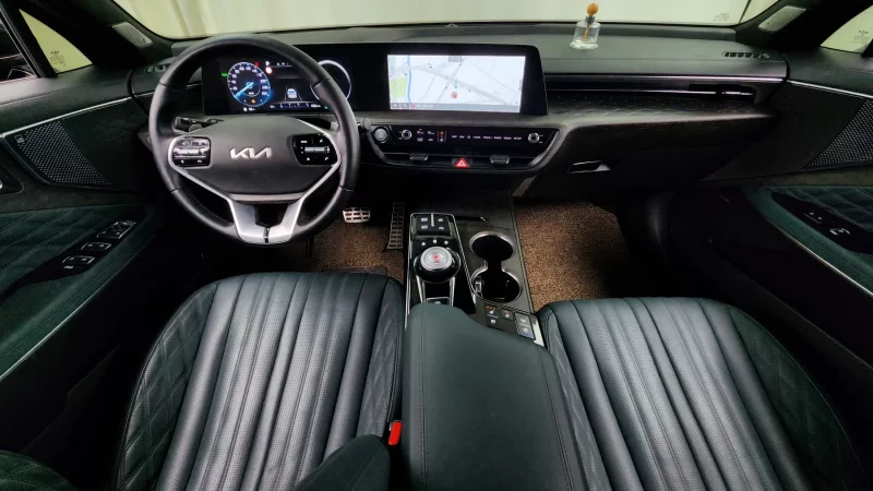 Kia K8