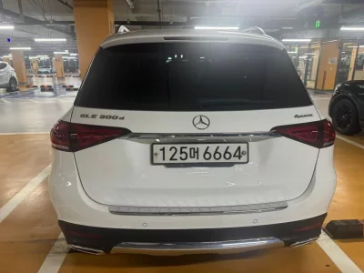 Mercedes-Benz GLE-Class