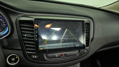Chrysler 200