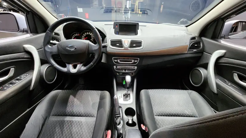 Renault SM3
