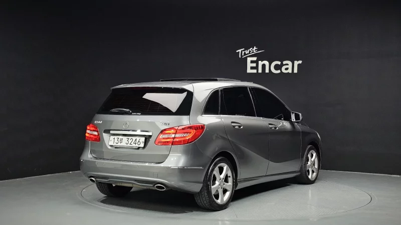 Mercedes-Benz B-Class