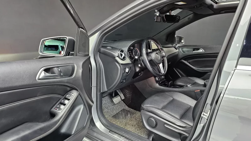 Mercedes-Benz B-Class