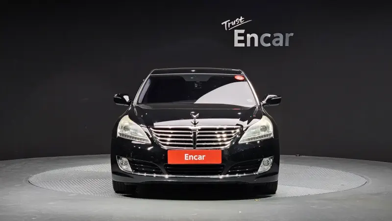 Hyundai Equus