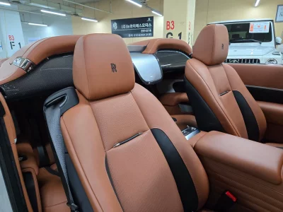 Rolls-Royce Dawn
