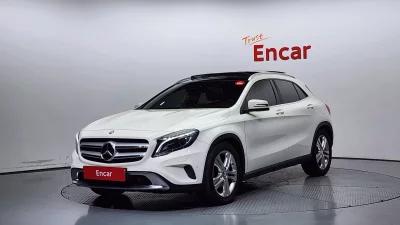 Mercedes-Benz GLA-Class