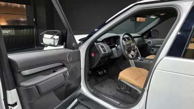 Land Rover DISCOVERY