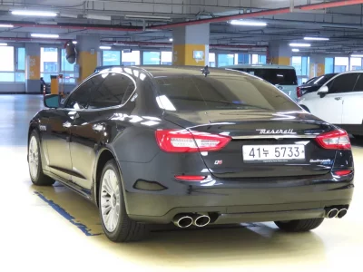 Maserati QUATTROPORTE