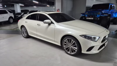 Mercedes-Benz CLS-Class