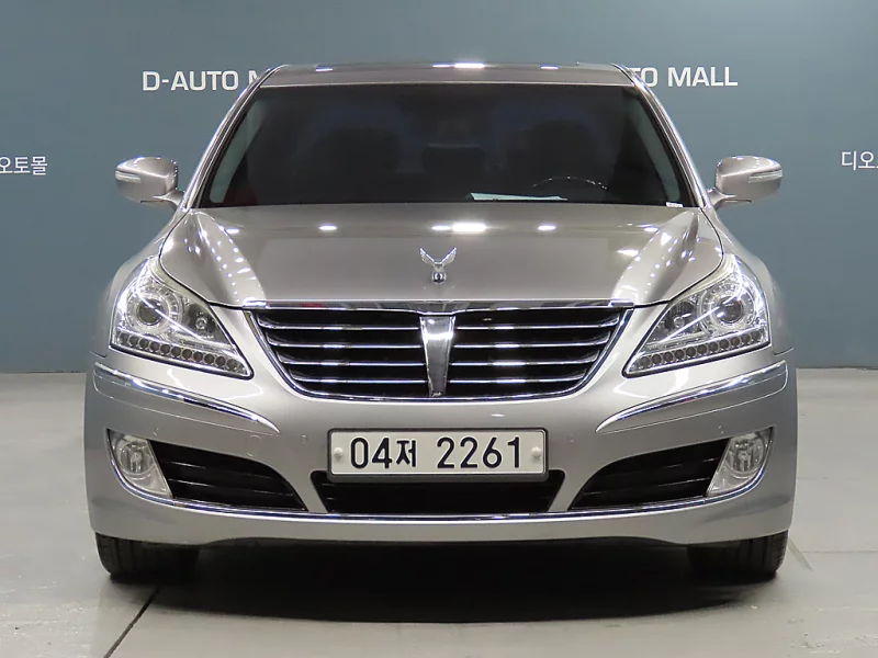 Hyundai Equus