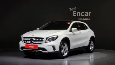 Mercedes-Benz GLA-Class