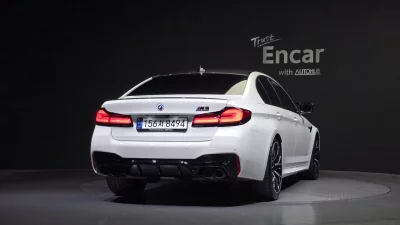 BMW M5