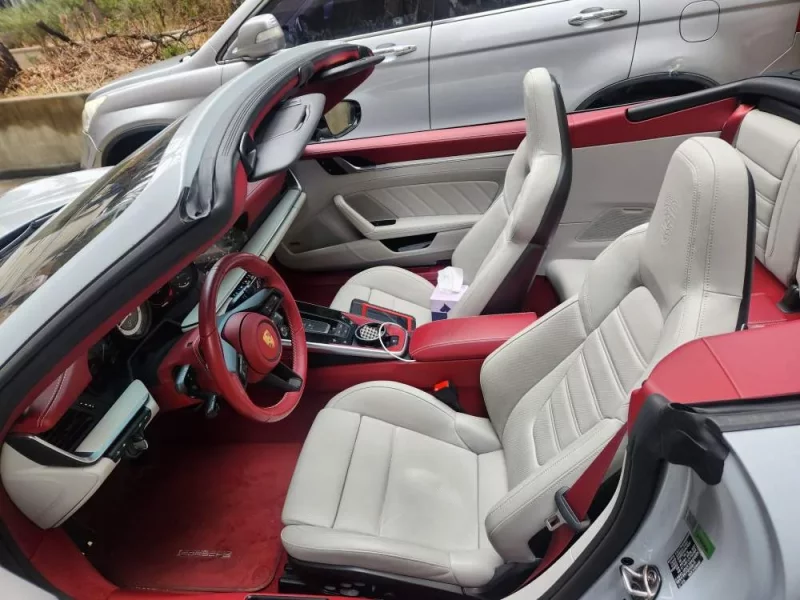 Porsche 911