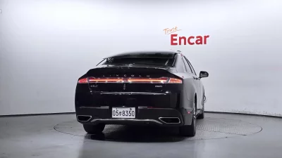 Lincoln MKZ