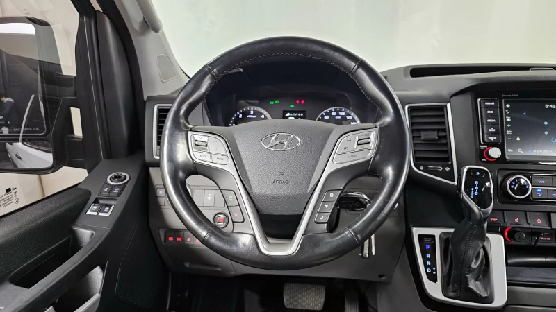 Hyundai H1