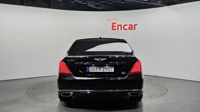 Genesis EQ900
