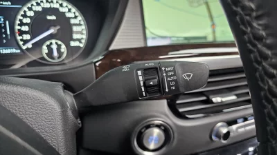 Genesis EQ900
