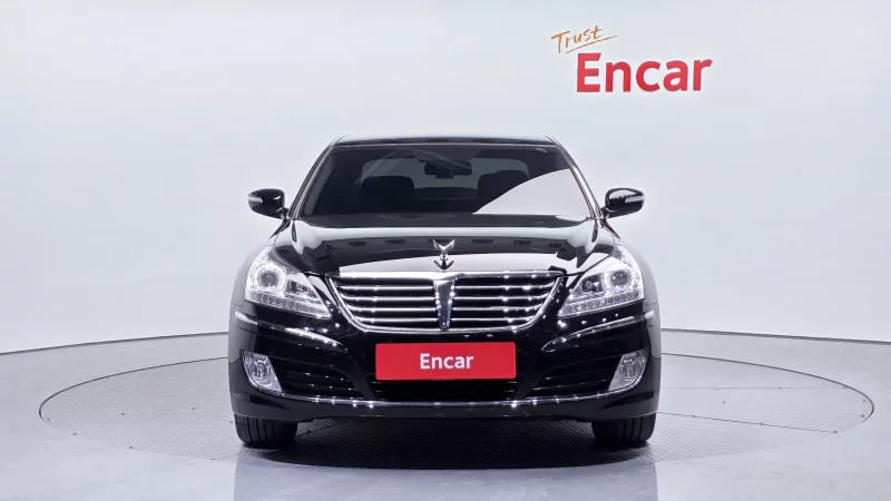 Hyundai Equus