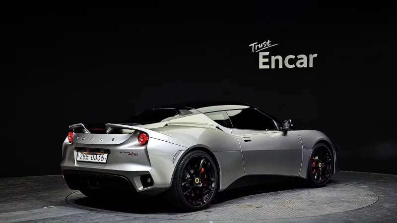 Lotus EVORA