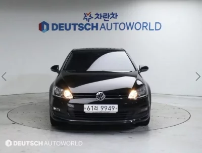 Volkswagen GOLF