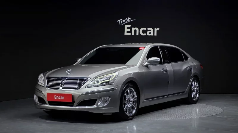 Hyundai Equus