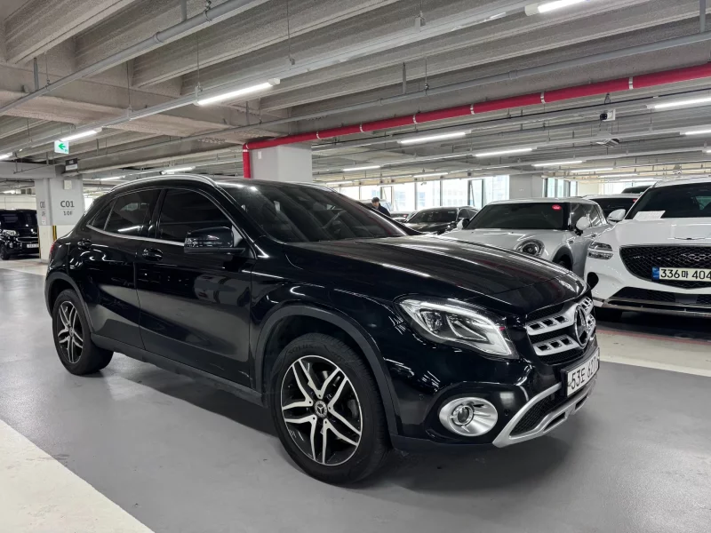 Mercedes-Benz GLA-Class