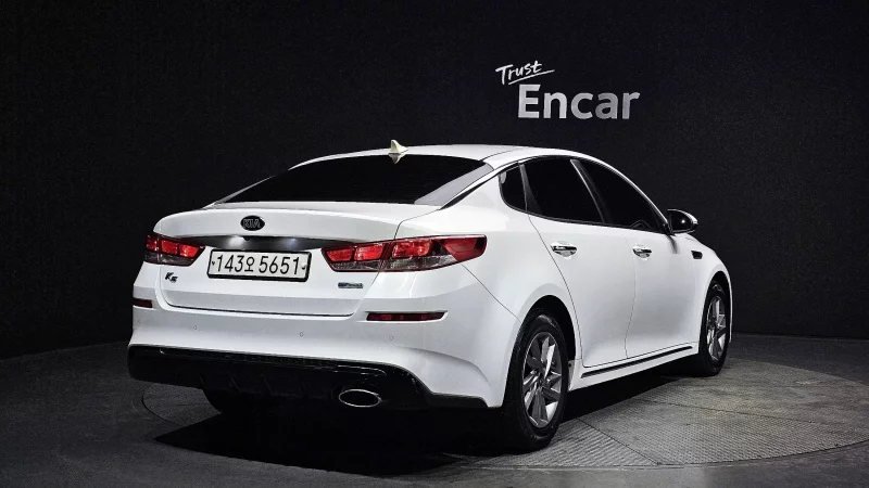 Kia K5