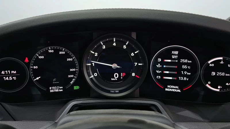 Porsche 911