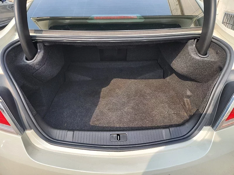 Daewoo Alpheon