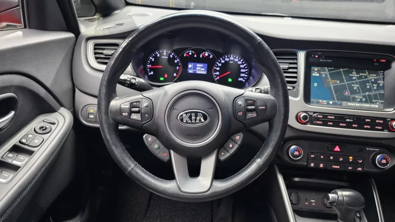Kia Carens