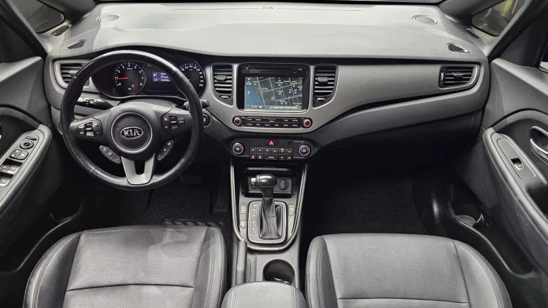 Kia Carens