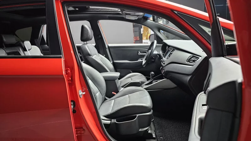 Kia Carens